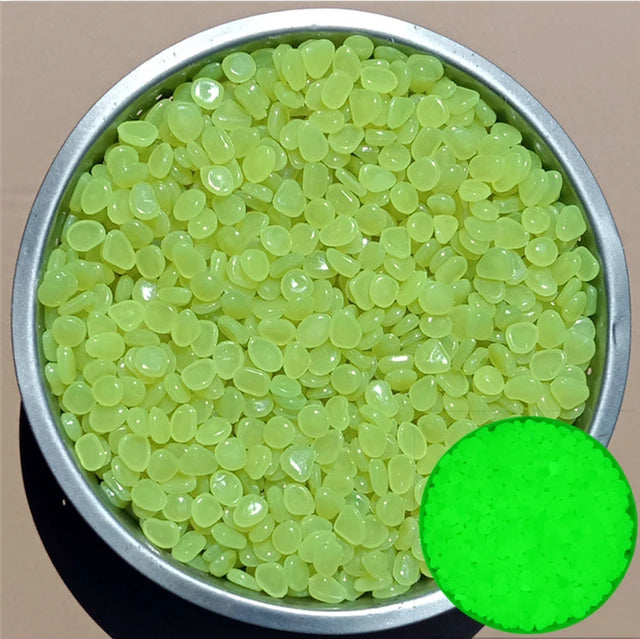 500-Piece Glow-in-the-Dark Garden Pebbles For An Enchanting Decor - Light Green -ShopMallUniverse