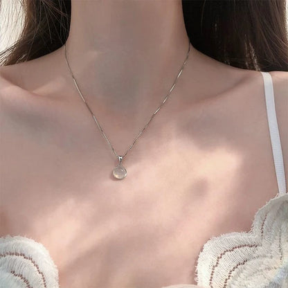 Moonlit Elegance: Luxury White Moonstone Pendant Choker Necklace