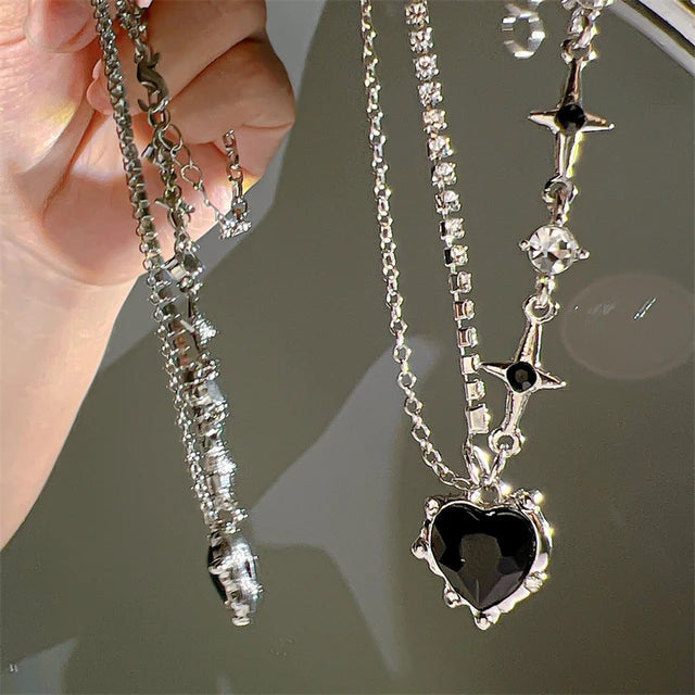 Cosmic Sparkle: Crystal Heart Pendant Necklace for Fashion-Stardust Dreamers -ShopMallUniverse